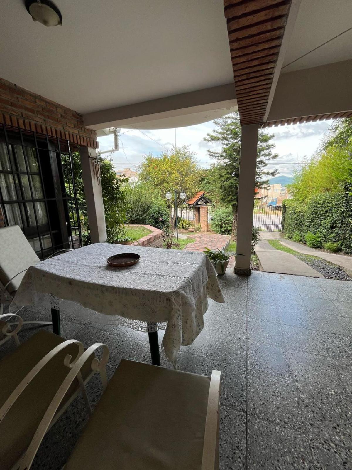 Casa Grand Bourg Con Magnifica Vista Y Pileta Holiday home Salta